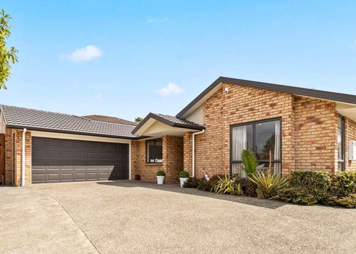  at 8 Gortin Close, East Tamaki, Auckland