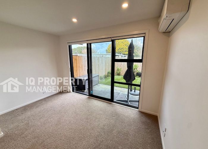  at 10/20 Moor Avenue, Te Atatu Peninsula, Waitakere City, Auckland