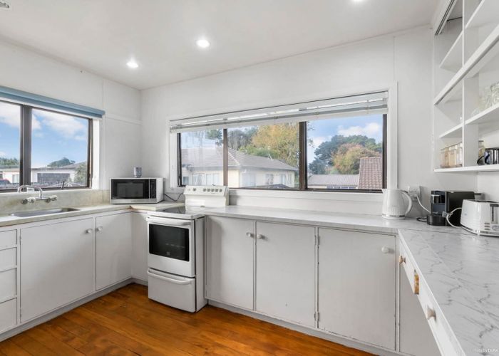  at 71 Browns Road, Manurewa, Auckland