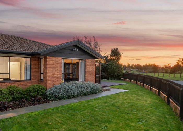  at 1/49 Cowes Street, Avondale, Christchurch City, Canterbury