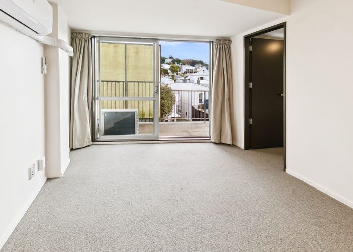  at 8H Finlay Terrace, Mount Cook, Wellington, Wellington