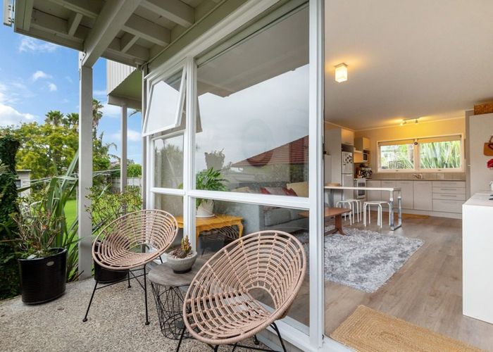  at 10/77 Old Lake Road , Devonport, North Shore City, Auckland
