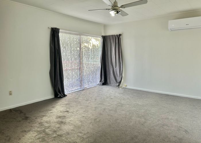  at 4 Marvon Downs Avenue, Pakuranga Heights, Manukau City, Auckland