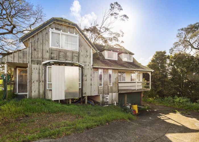  at 16 Lanham Lane, Massey, Auckland