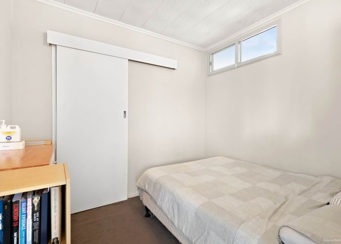  at 1/68 Ferndale Road, Mount Wellington, Auckland