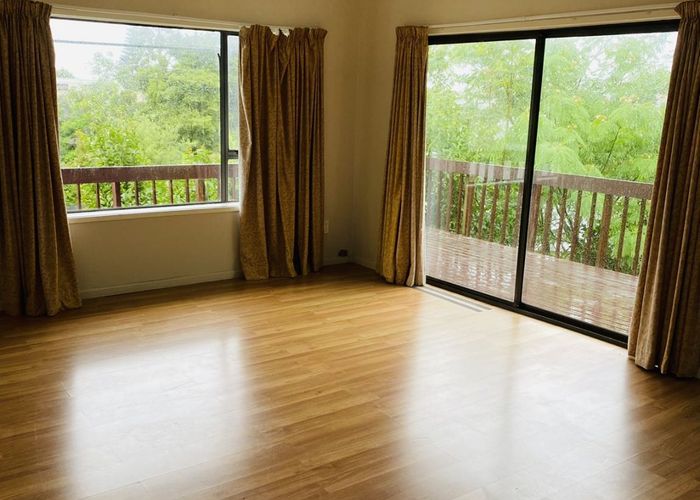  at 2/94 Glamorgan Drive,, Torbay, North Shore City, Auckland