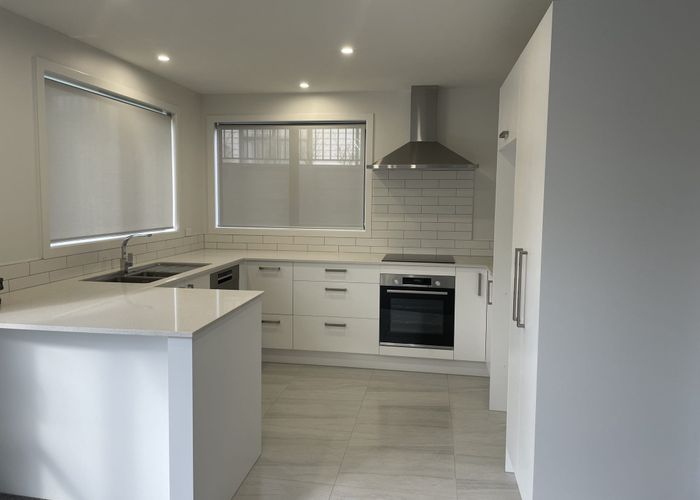  at 5/6 Landell Place, Harrowfield, Hamilton