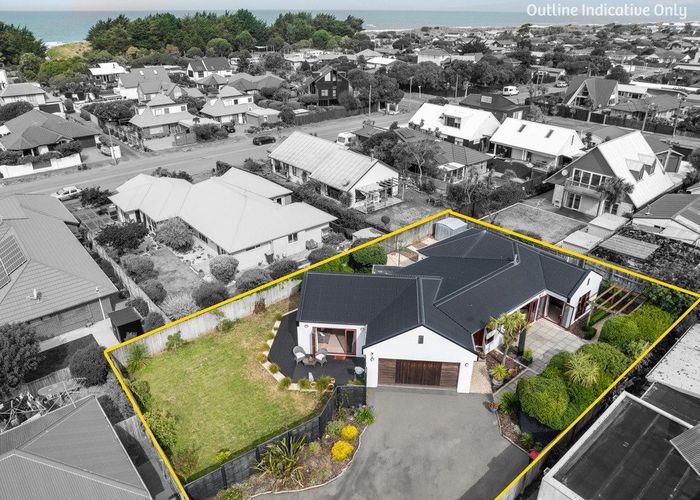  at 11 Cordyline Place, Waimairi Beach, Christchurch City, Canterbury