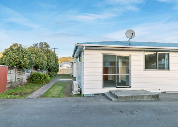  at 4/11 Stafford Street, Trentham, Upper Hutt, Wellington