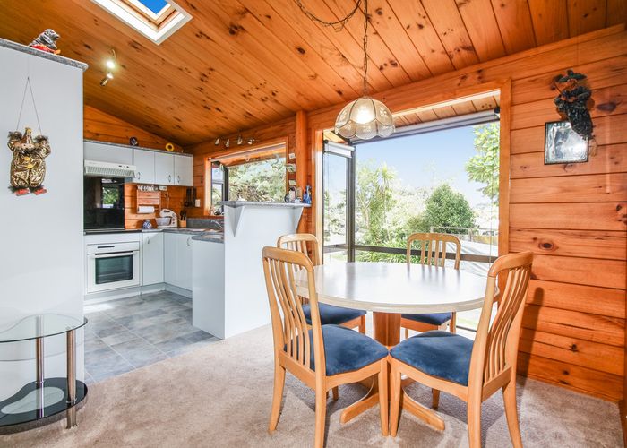  at 39 Fitzherbert Avenue, West Harbour, Auckland