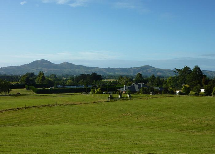  at 18 Tirohanga Road, North Taieri
