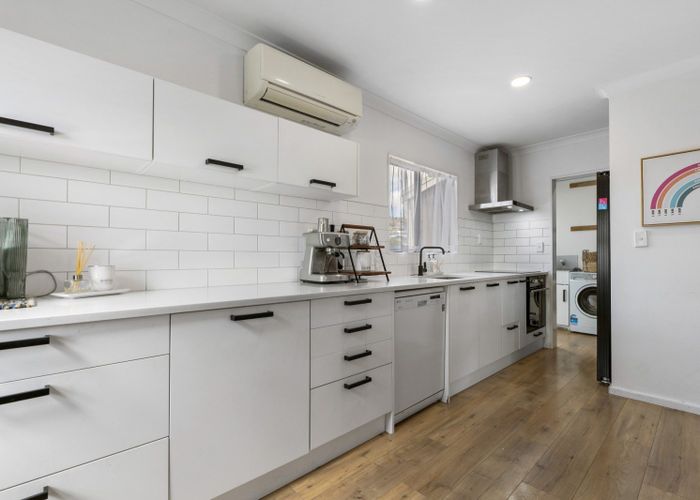  at 19 Solomon Street, Brookfield, Tauranga