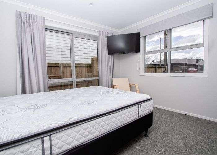  at A/2/20 Jones Crescent, Melville, Hamilton, Waikato