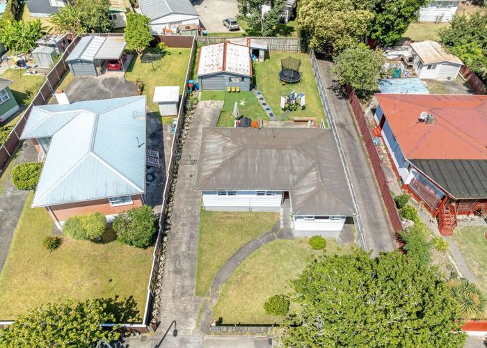  at 41 Maple Street, Avondale, Auckland