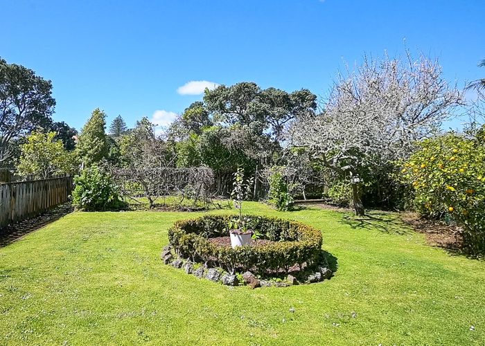  at 5 Hasbury Avenue, Mount Eden, Auckland City, Auckland