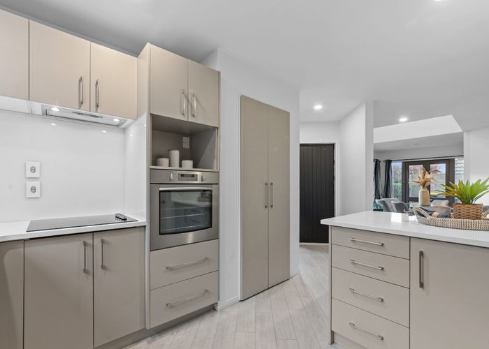  at 2/44B Tabart Street, Woolston, Christchurch City, Canterbury