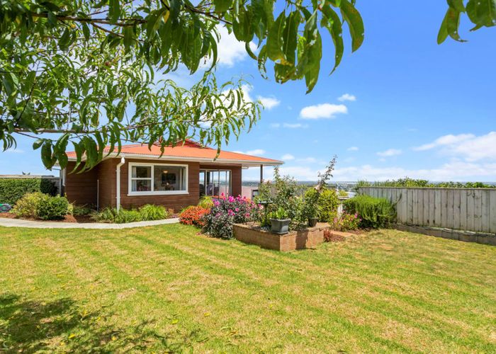  at 4 Gibbs Crescent, Red Hill, Papakura