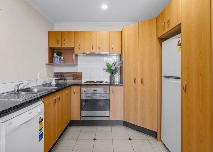 at 1D/7 Bute Road, Browns Bay, Auckland