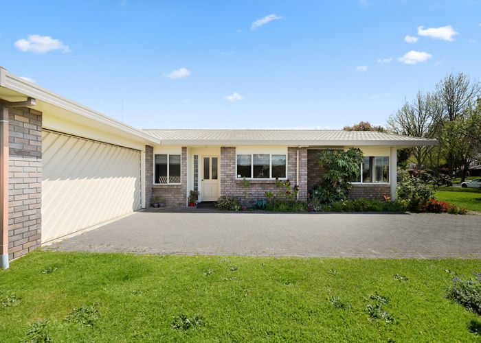  at 26 Halcione Close, Flagstaff, Hamilton, Waikato