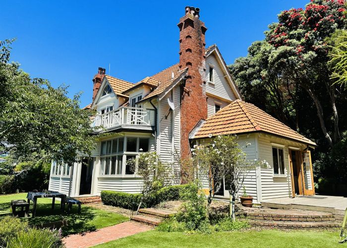  at 51 Grafton Road, Roseneath, Wellington