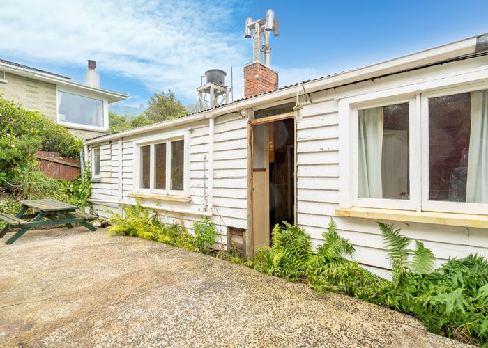 at 4 Harbour Terrace, Careys Bay, Port Chalmers