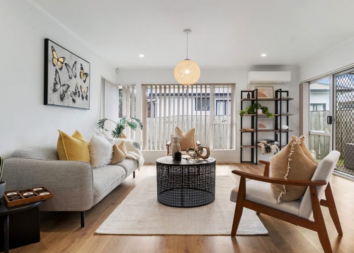  at 2/84 Wallace Road, Papatoetoe, Manukau City, Auckland