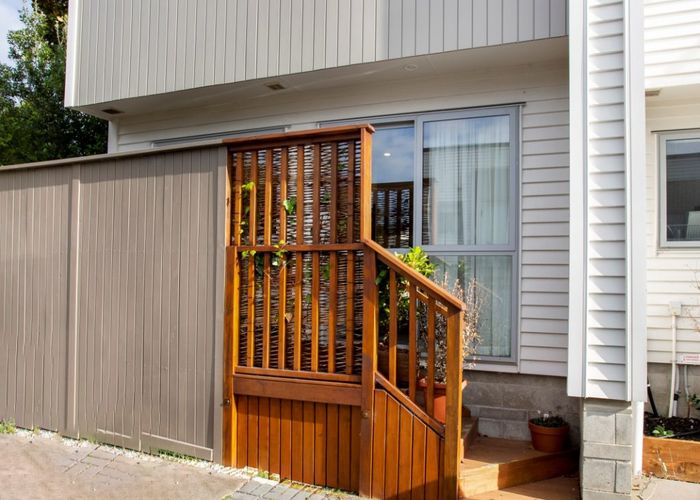  at 4/45 Methuen Road, New Windsor, Auckland City, Auckland