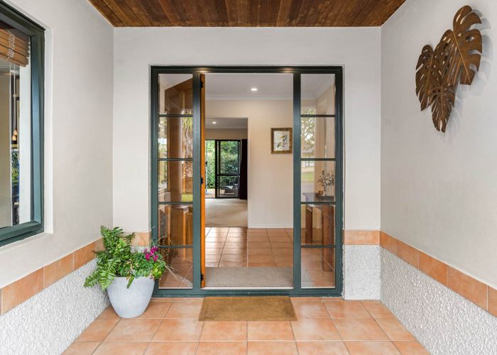  at 25 Emyvalie Place, Dannemora, Auckland