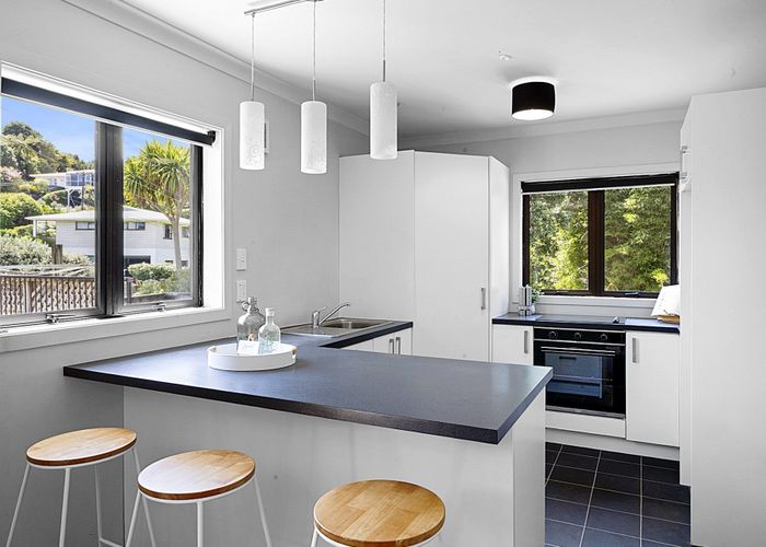  at 65 Seaview Road, Marfell, New Plymouth, Taranaki