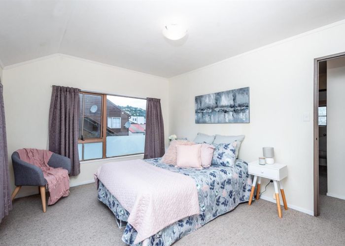  at 4B Earp Street, Johnsonville, Wellington