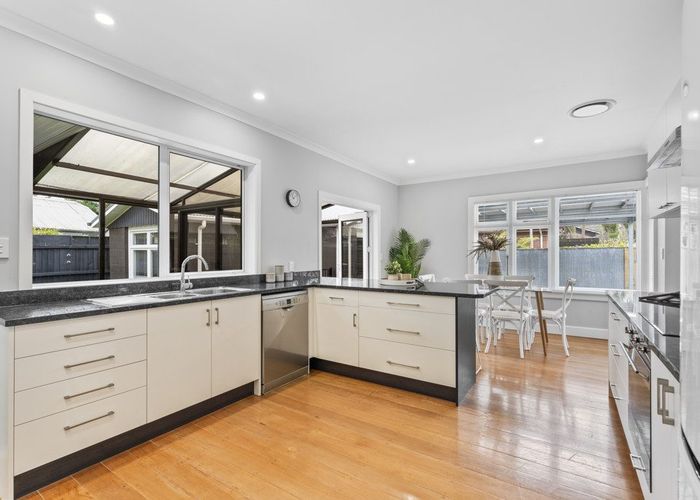  at 273 Ashgrove Terrace, Somerfield, Christchurch