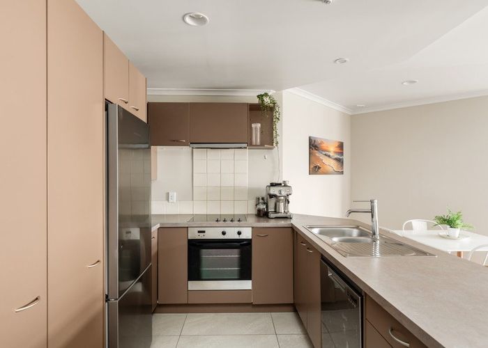 at 25/281 Maunganui Road, Mount Maunganui, Tauranga, Bay Of Plenty