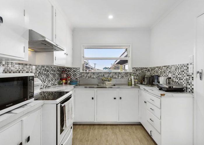  at 3/24  Central Avenue, Papatoetoe, Manukau City, Auckland