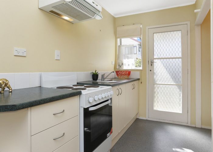  at 3/20 Turama Road, Royal Oak, Auckland