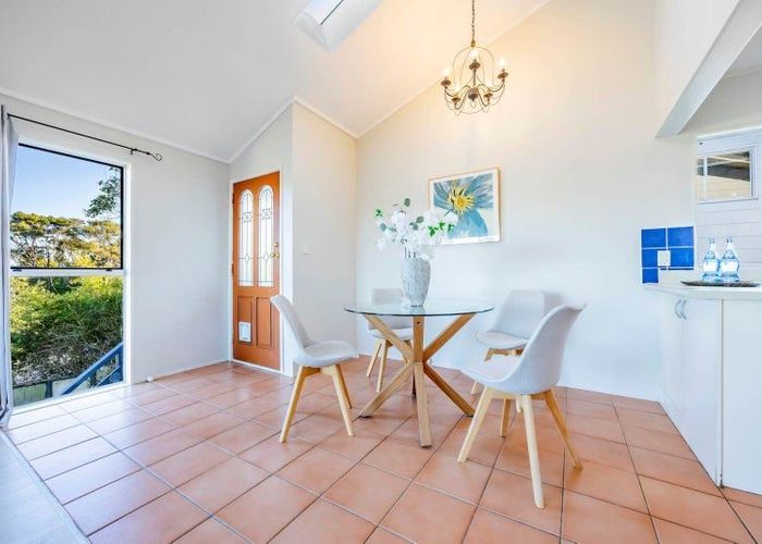  at 2-28 Noeleen Street, Glenfield, North Shore City, Auckland