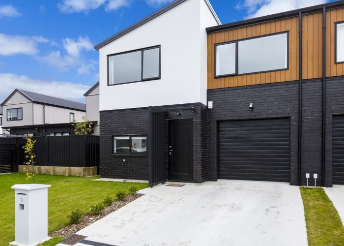  at 9 Balmerino Lane, Wallaceville, Upper Hutt, Wellington