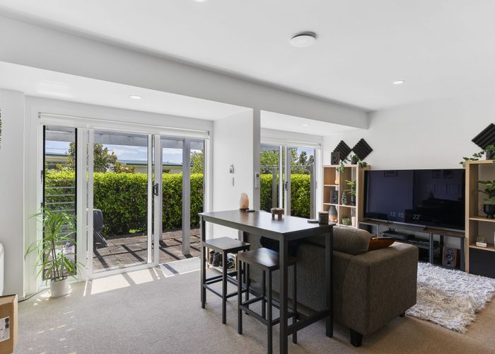  at 3/37 Waipa Street, Birkenhead, Auckland