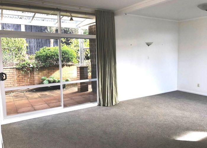  at 2/26 Modena Crescent, Saint Heliers, Auckland City, Auckland