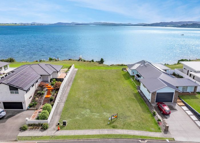  at 42 Karoro Street, One Tree Point, Whangarei, Northland