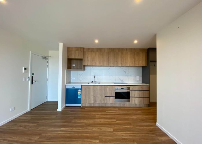  at 203/7 Newelm Lane, Flat Bush, Manukau City, Auckland