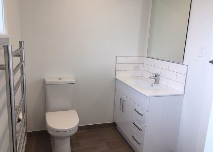  at 20 Denise Crescent, Hornby, Christchurch