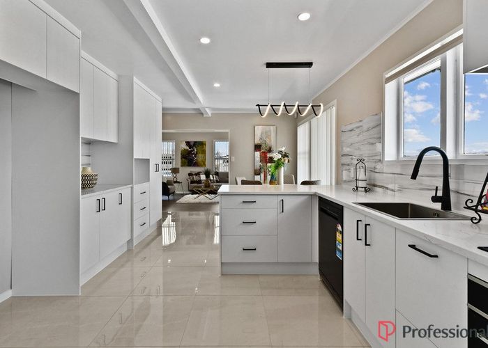  at 31 Ilford Crescent, Mangere, Manukau City, Auckland