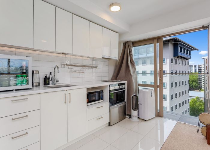  at 905-168 Hobson Street, City Centre, Auckland City, Auckland