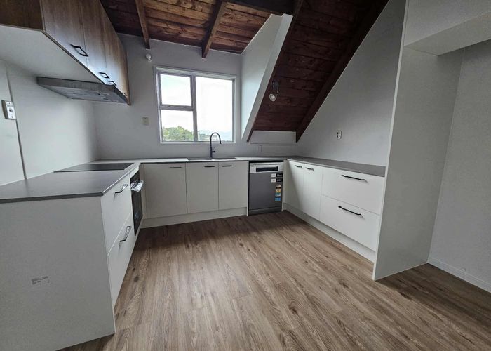  at 19 Humphreys Grove, Titahi Bay, Porirua, Wellington