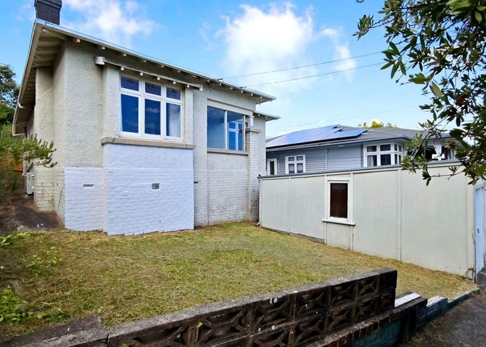  at 10 Gilbert Avenue, Grey Lynn, Auckland City, Auckland