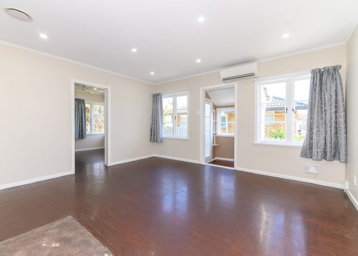  at 1/9 Frances Street, Manurewa, Auckland