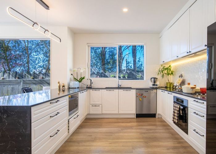  at 335A East Coast Road, Mairangi Bay, North Shore City, Auckland