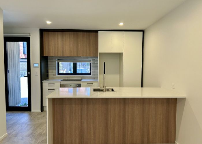  at 2/894 Colombo Street, City Centre, Christchurch City, Canterbury