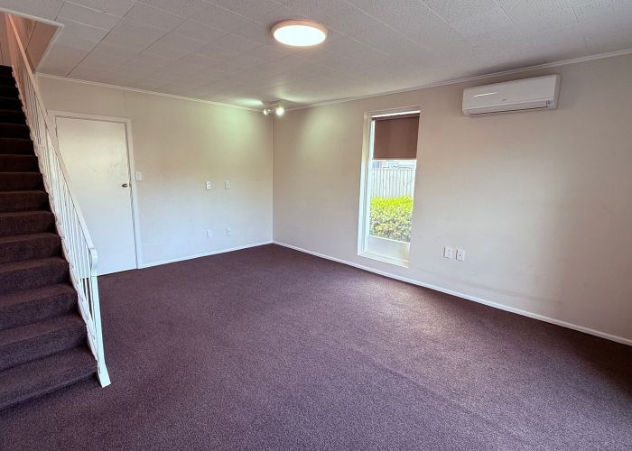  at 2/29 Brockworth Place, Riccarton, Christchurch City, Canterbury