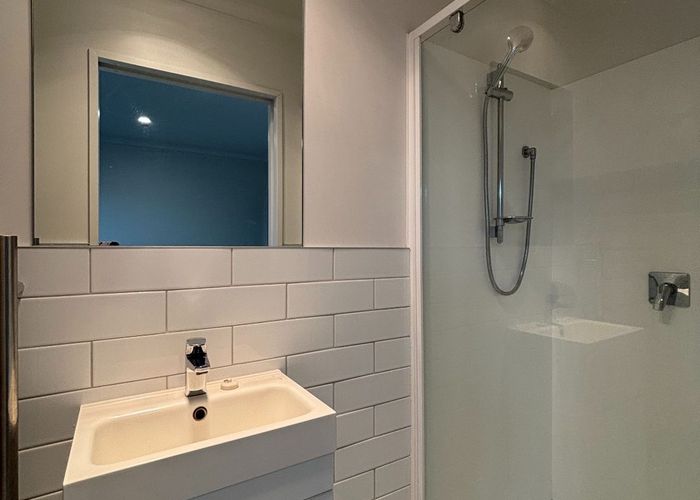  at 76 Totara Meadows Court, Wiri, Manukau City, Auckland